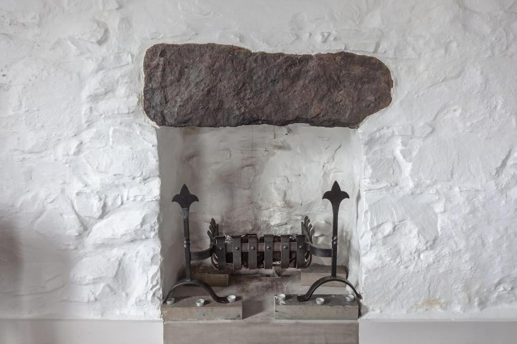 Isle Of Skye Cottage Kyleakin Bagian luar foto